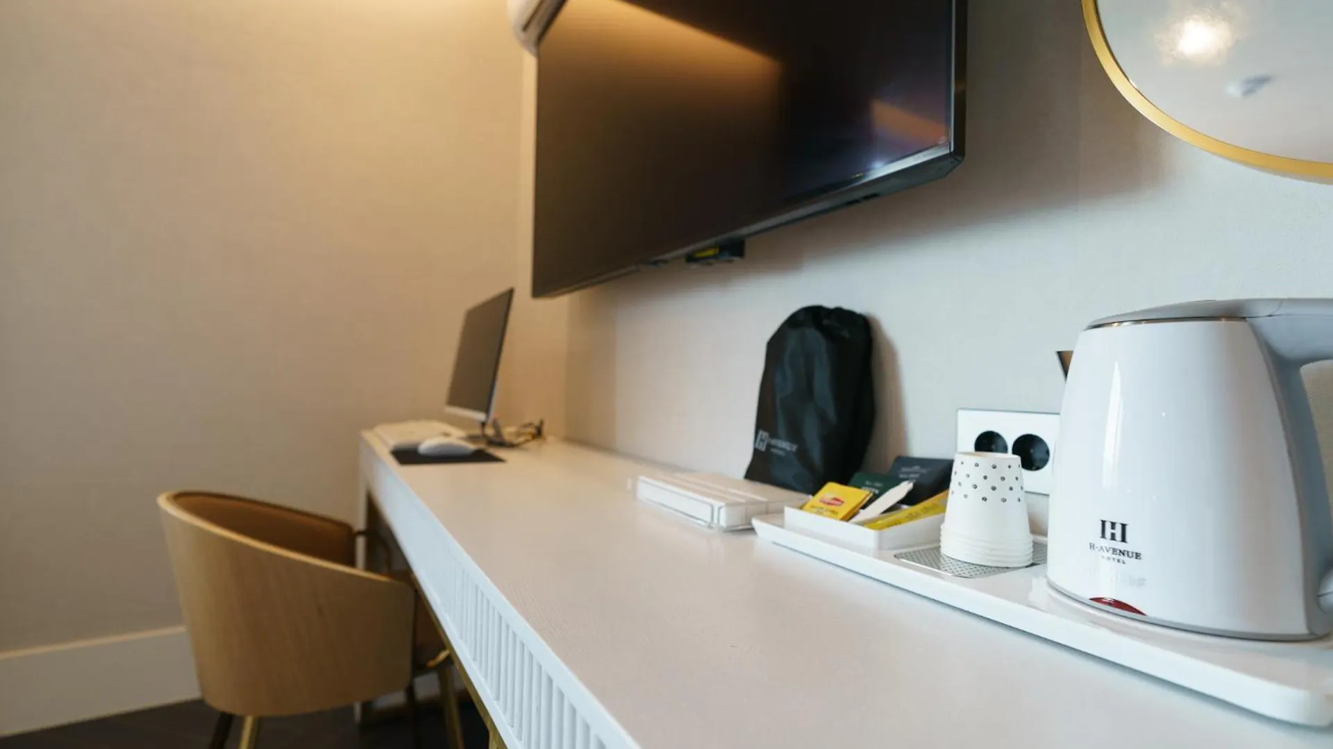 Hotel Busan H Avenue Jeonggwan Branch
