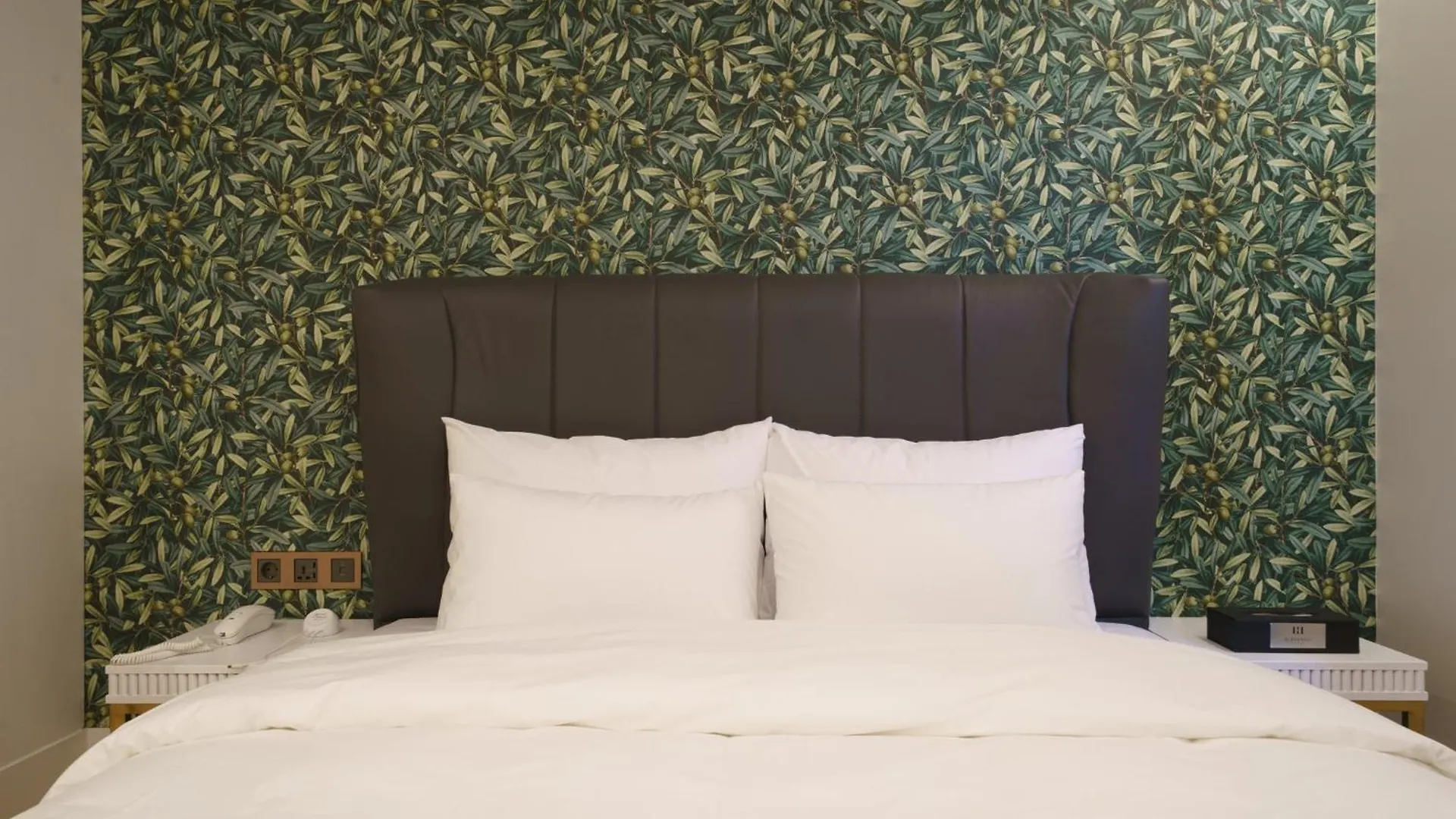 Hotel Busan H Avenue Jeonggwan Branch